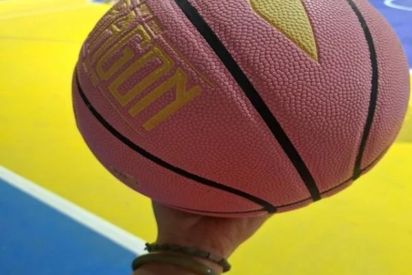 NBA训练营丹佛掘金约基奇与穆雷挡拆磨合的节奏选择与战术细节观察